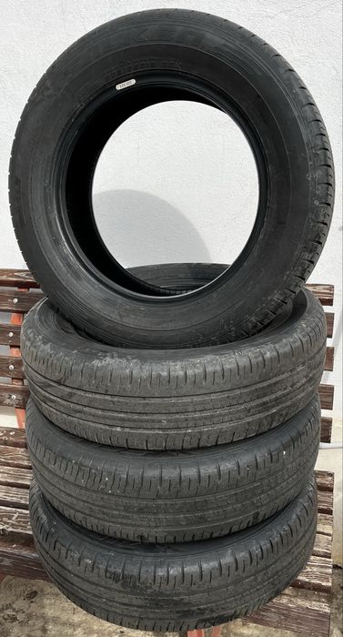 Patru anvelope de vara