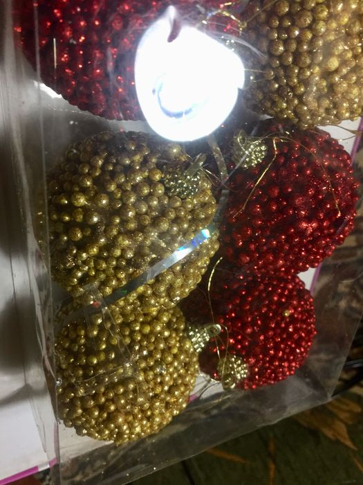 Новогодние игрушки