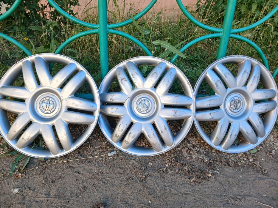 Диски на toyota  оригинал