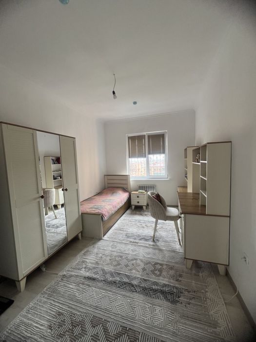 Продам сваю квартиру 3 комнатную, сквозная, рещотка есть