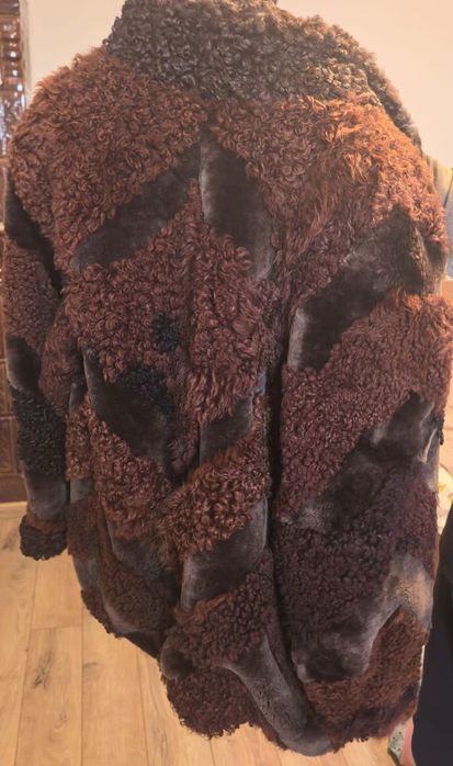 Haina de blana astrahan