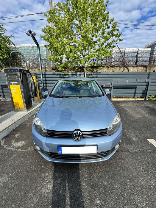 VOLKSWAGEN Golf 2009