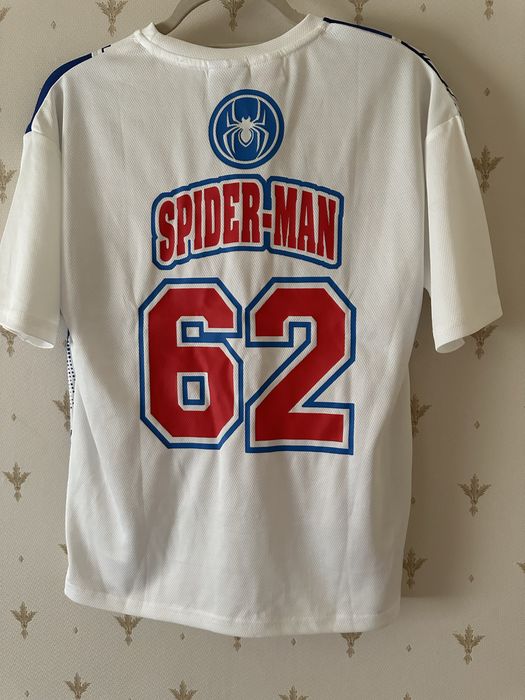 Tricou vârsta 11/12 ani ,152 cm