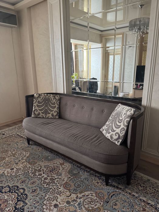 Стильный диван из салона Desiderio