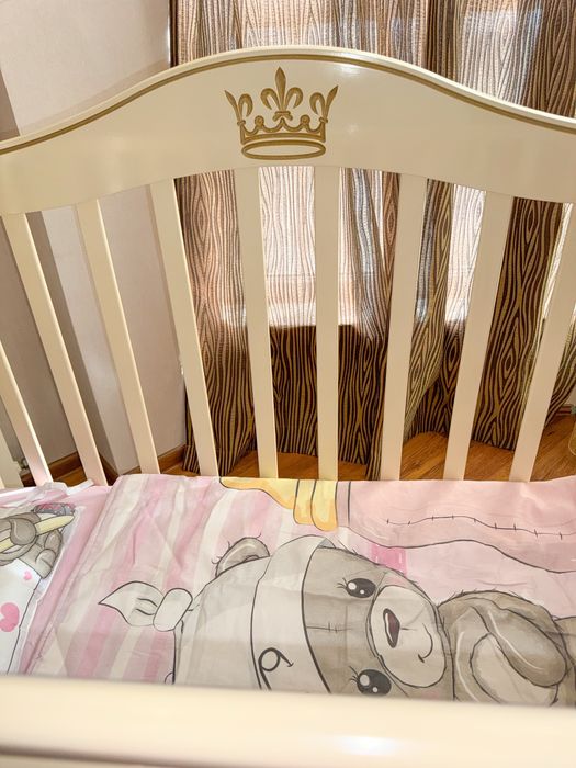 Детская кроватка