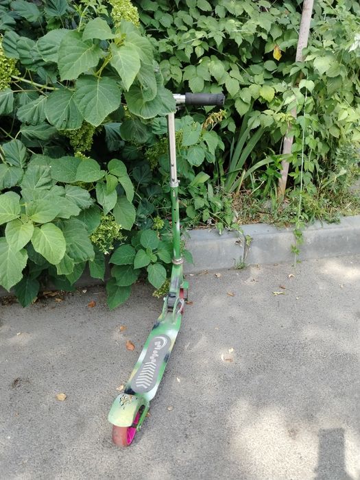 Продам самокат в отличном состоянии
