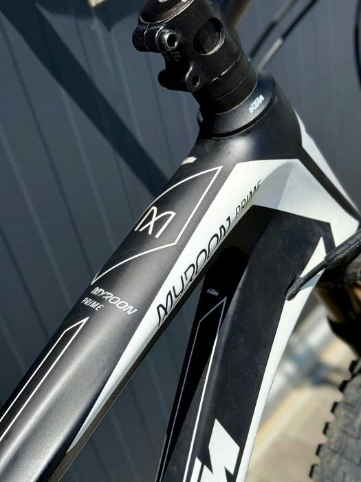Bicicleta KTM carbon