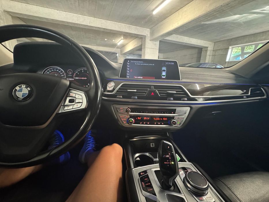BMW Seria 7 730d