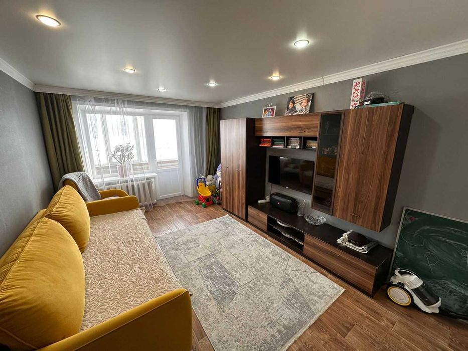 В продаже 3х ком квартира Островского 58