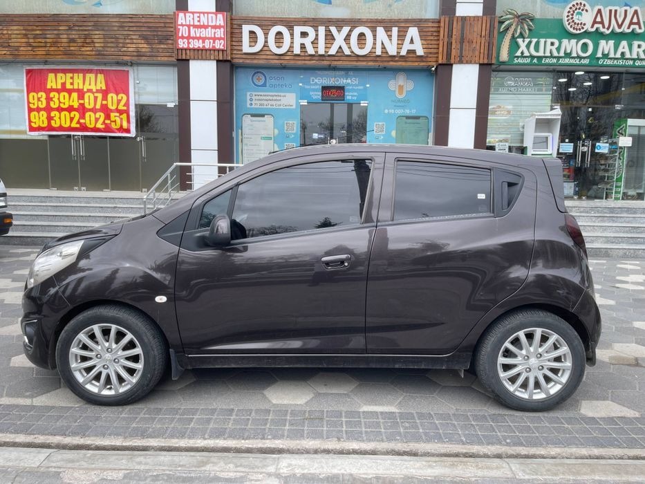 Spark 2 pozitsiya sotiladi naqd yoki arenda