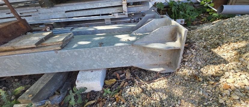 Hala metalica galvanizata prefabricata
