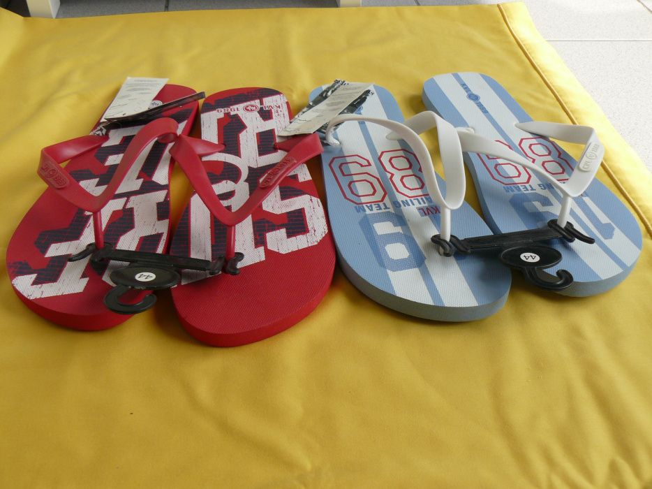 Papuci/Slapi Piscina Barbati KENVELO, Originali,marime 44, in 2 culori