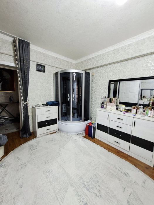 Сергели янги хаёт 8-худуд. З хона 94 кв 6 этаж . Ремонти бор.