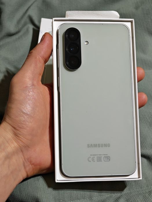 Samsung A56 128 gb Ram 8 5G EAC