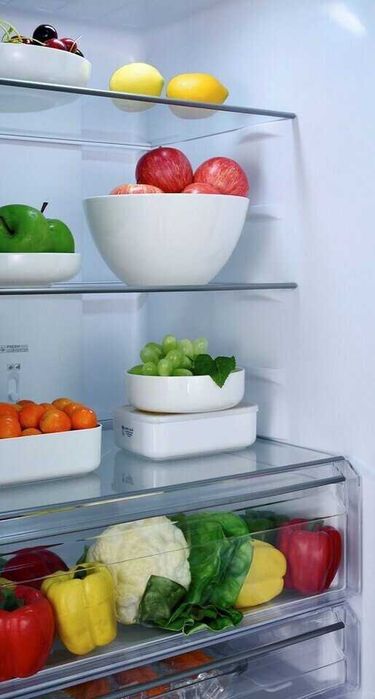 Хладилник с фризер HANSEATIC HKGK18560CNFDI 185см.