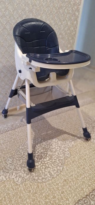 Продам стульчик для кормления