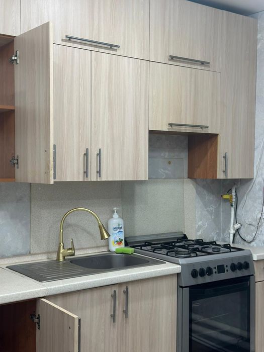 Продам кухонный гарнитур