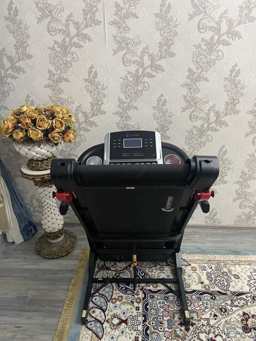 Беговая дорожка б/у продам