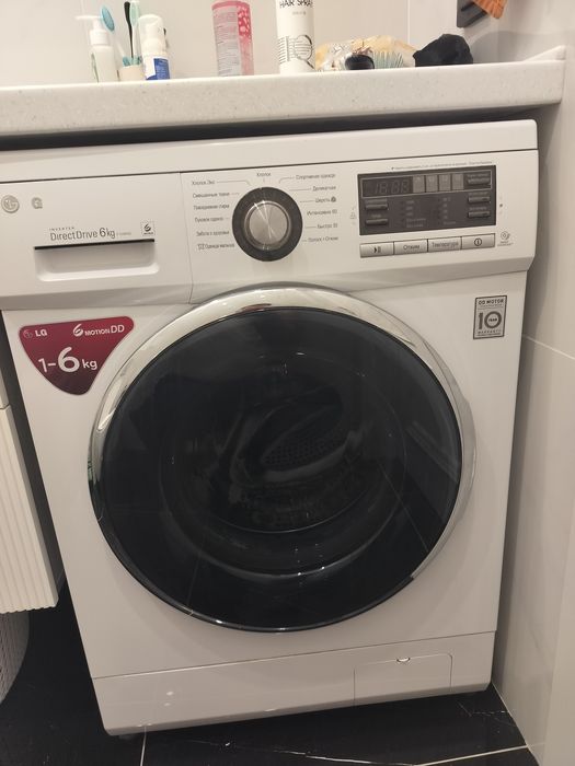 Продам стиральную машину LG