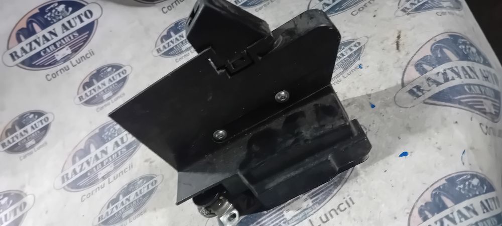 broasca stanga fata dacia logan mcv 2013