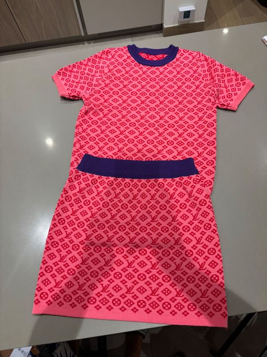 Compleu Louis V …………….