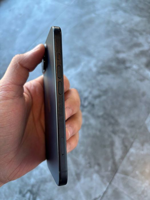 Продам iPhone 15 128gb 81%