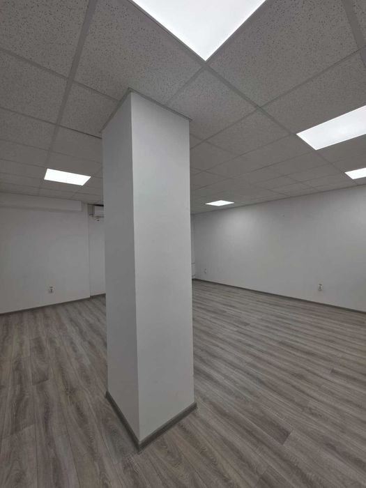 Inchiriez Spatiu de birou 35 mp - Piata Romana / Ultracentral - Parter