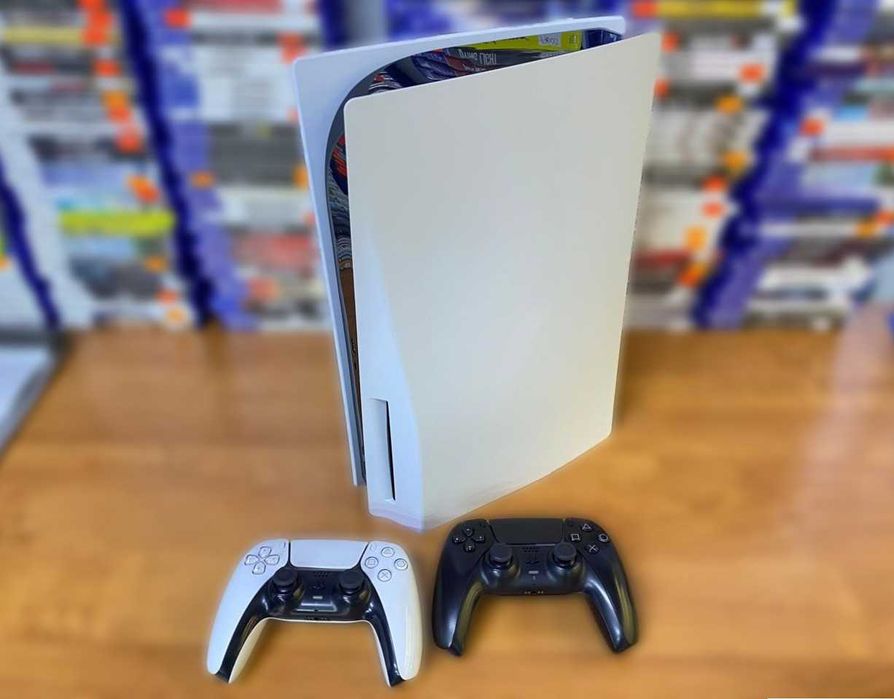 PlayStation 5 2 Геймпада около 50 Игр Ufc Fifa Sims Nfs и др