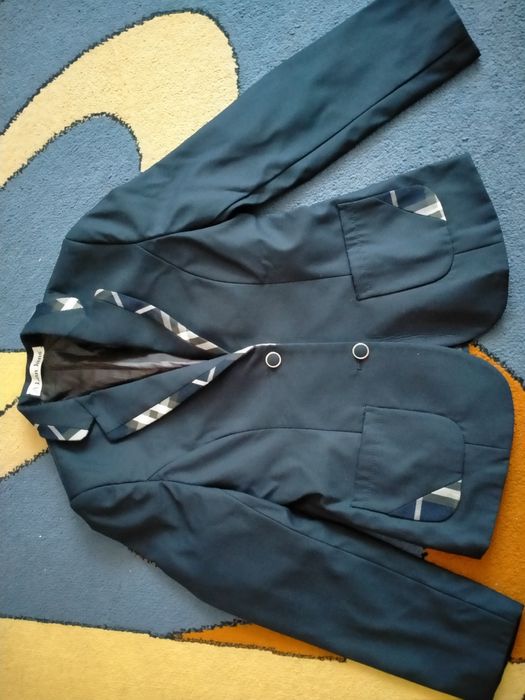 Школьная форма сатылады