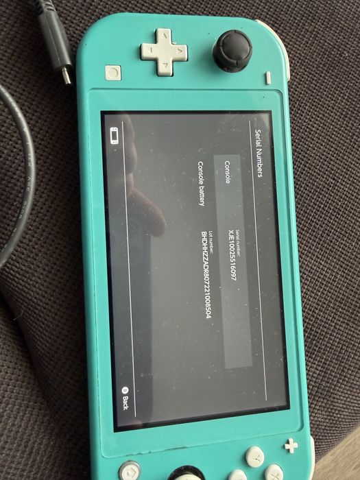 Nitendo Switch/incarcator  card menorie 64 gn