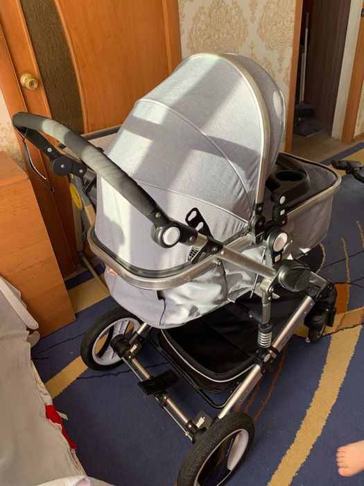 Продам коляску от фирмы Belecoo