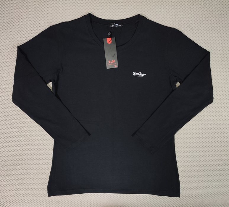 Продавам Блузи и други