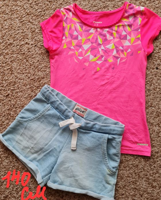 Одежда для девочки на 5-8 лет