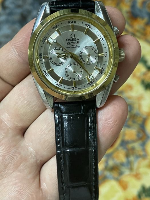 Продаю часы в хорошем состояние