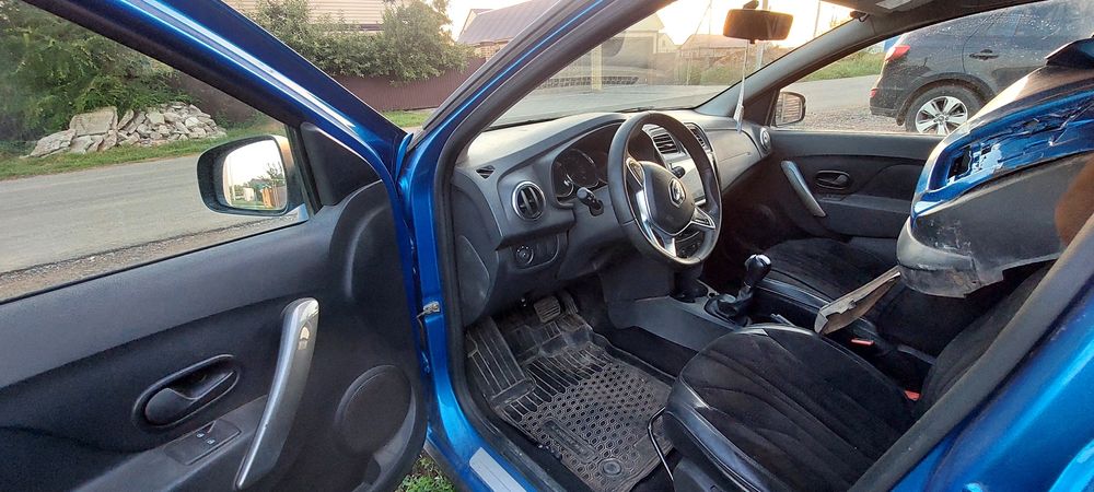 Renault Sandero Stepway 2020 г. после ДТП