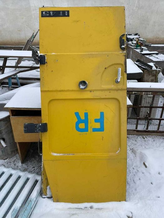 Автозапчасти на бусик LT