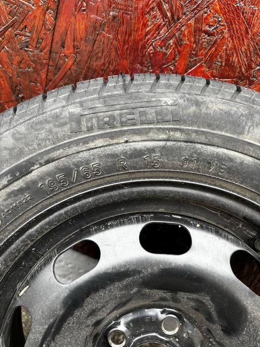 Roata de rezerva Pirelli 195/65 R15