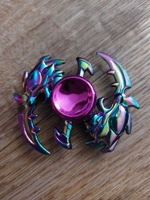 Продам новые спинеры .