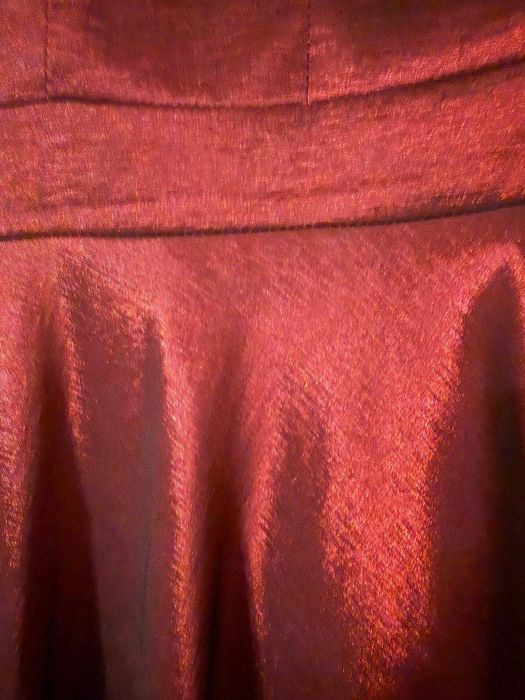 Rochie eleganta din satin rosu