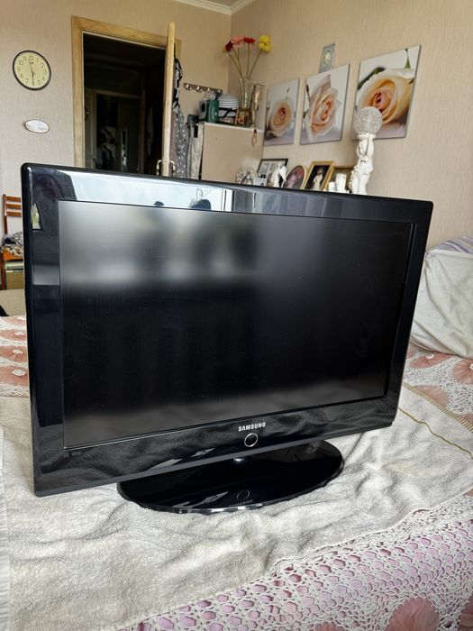 Телевизор Samsung 32” LCD LE32A430T1