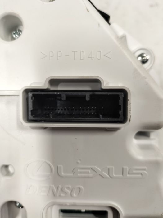 Дигитален километраж Lexus LBX 1.5 Hybrid / Лексус ЛБХ Хибрид 2024г.