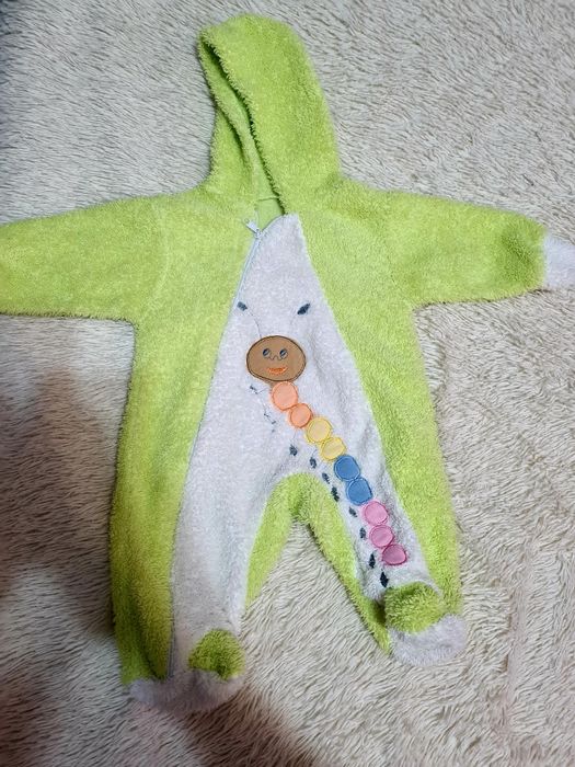 Продам детскую одежду от 0 до годика