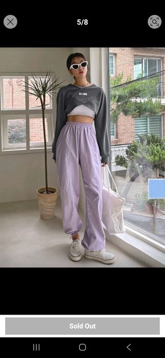 Дамски къс пуловер