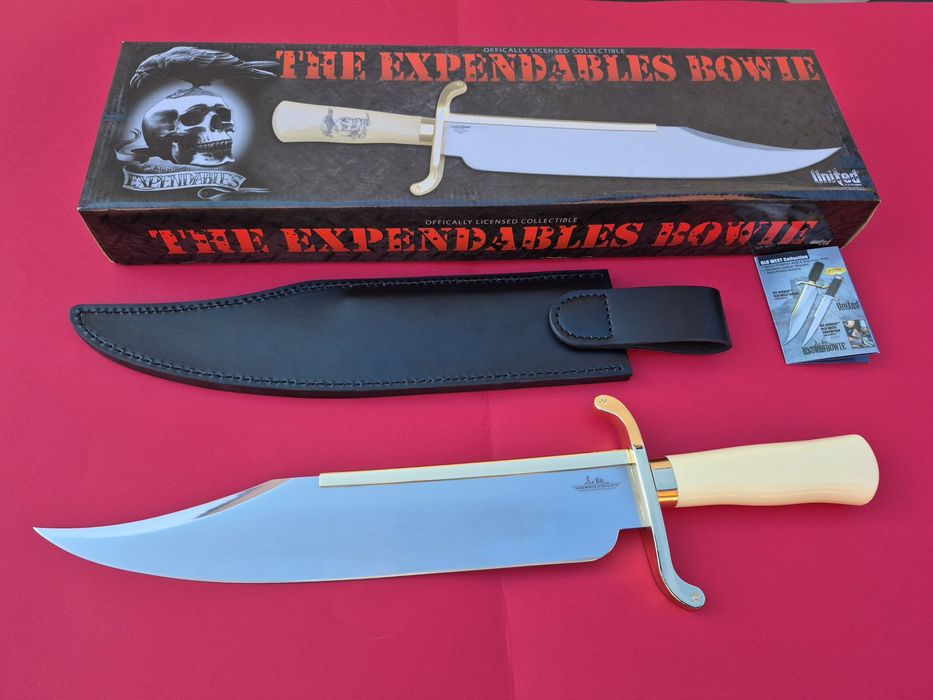Масивен нож "THE EXPENDABLES BOWIE",Непобедимите