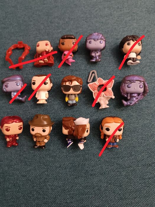 Stranger things kinder joy