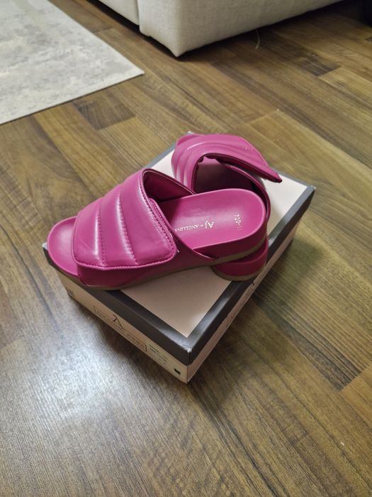 Papuci roz 37 piele naturala