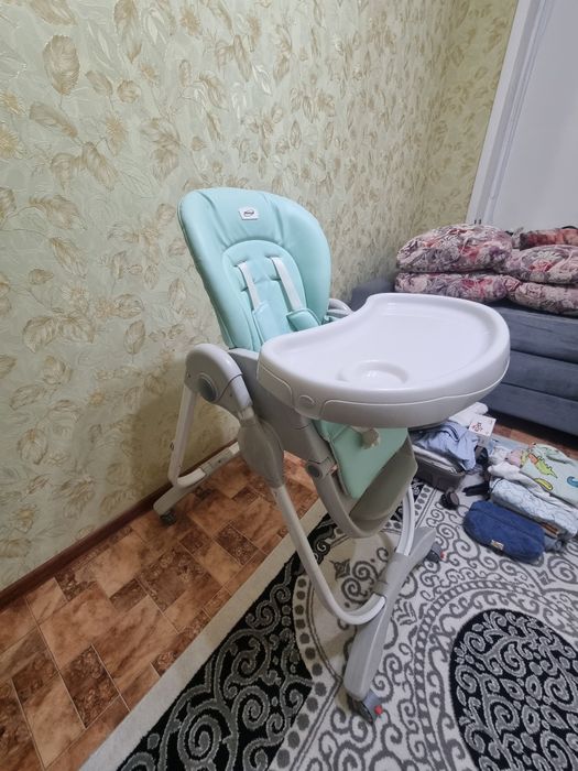 Продам стульчик для кормления