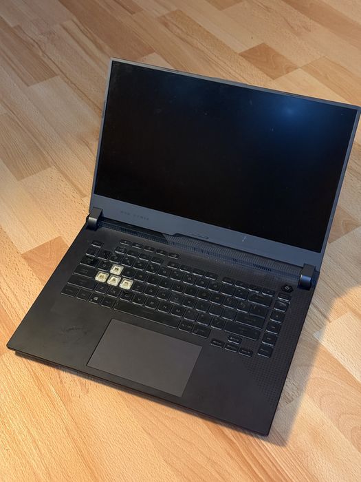ASUS ROG Strix G15 | Ryzen 7 4800H | RTX 3050 | 32GB RAM | 144Hz