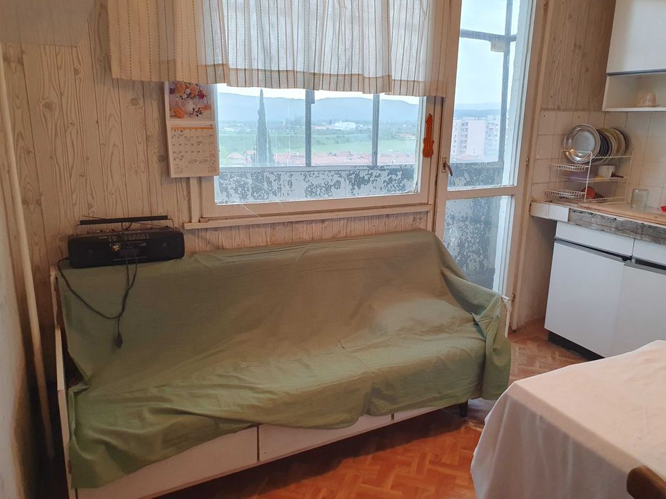 Гарсониера 45 кв.м. ет.6, кв.Изток-долу