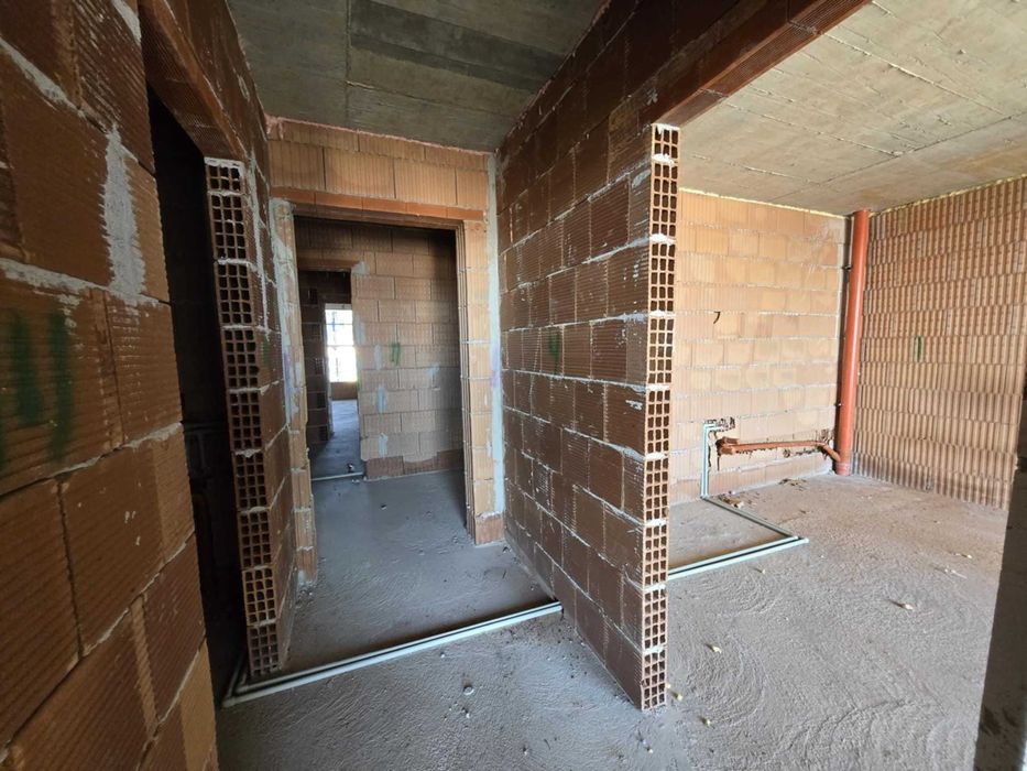 Продава се Двустаен апартамент в Стара Загора, Център - 67 кв.м за 1083 €/кв.м - Снимка #12